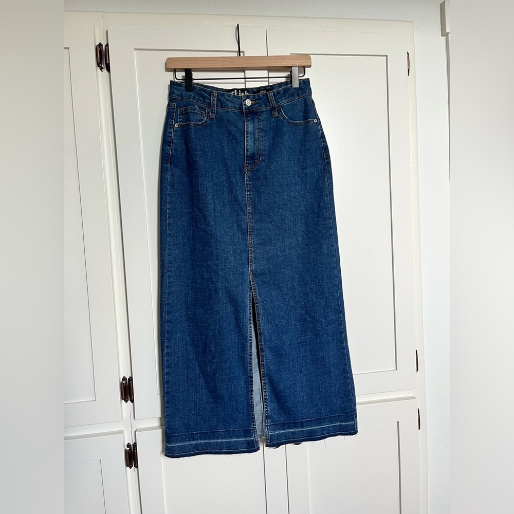 Girl•ish Los Angeles denim skirt